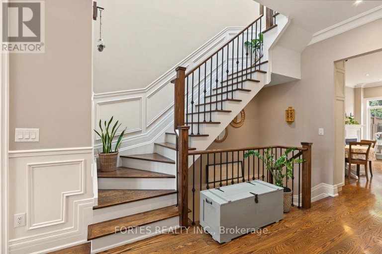 154 HOLBORNE AVENUE, Toronto (Danforth Village-East York), Ontario, M4C2R6