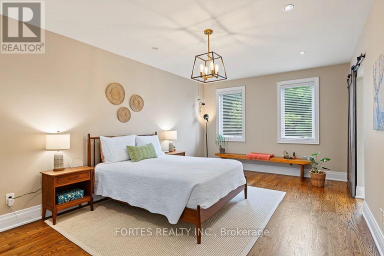154 HOLBORNE AVENUE, Toronto (Danforth Village-East York), Ontario, M4C2R6