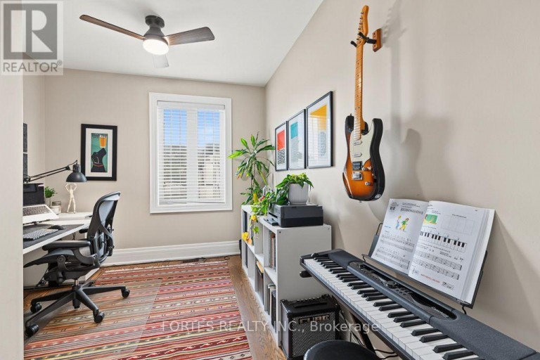 154 HOLBORNE AVENUE, Toronto (Danforth Village-East York), Ontario, M4C2R6