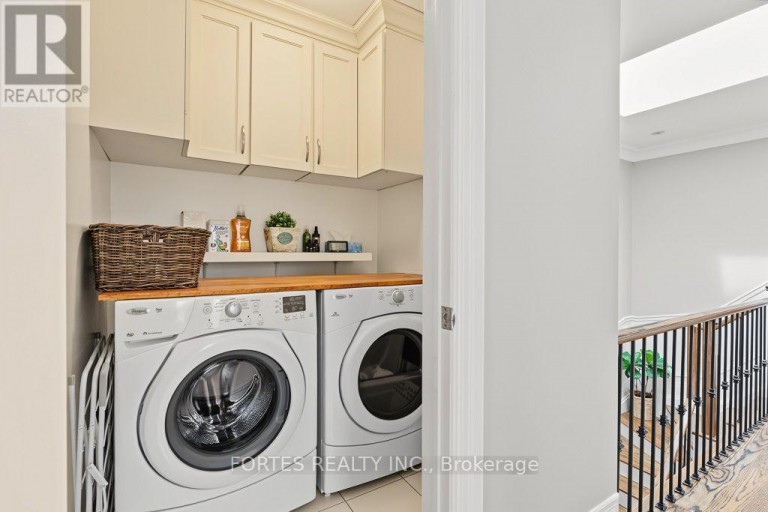 154 HOLBORNE AVENUE, Toronto (Danforth Village-East York), Ontario, M4C2R6