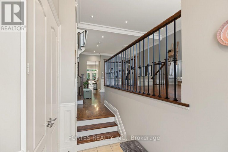 154 HOLBORNE AVENUE, Toronto (Danforth Village-East York), Ontario, M4C2R6