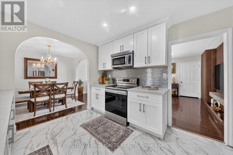 21 DURHAM STREET, Clarington (Bowmanville), Ontario, L1C1H8