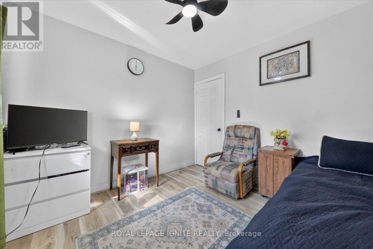 21 DURHAM STREET, Clarington (Bowmanville), Ontario, L1C1H8