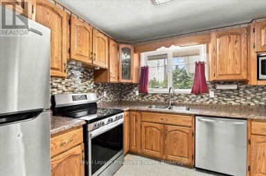 91 CHATTERTON VALLEY CRESCENT Quinte West (Sidney Ward) Ontario photo 13