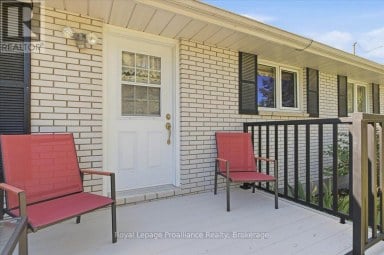 91 CHATTERTON VALLEY CRESCENT Quinte West (Sidney Ward) Ontario photo 6