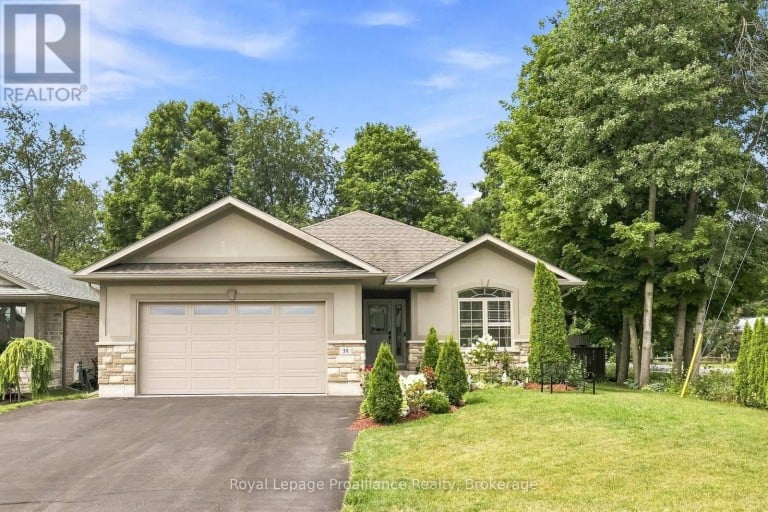 39 LAKEWOOD CRESCENT, Quinte West (Murray Ward), Ontario, K8V5P4