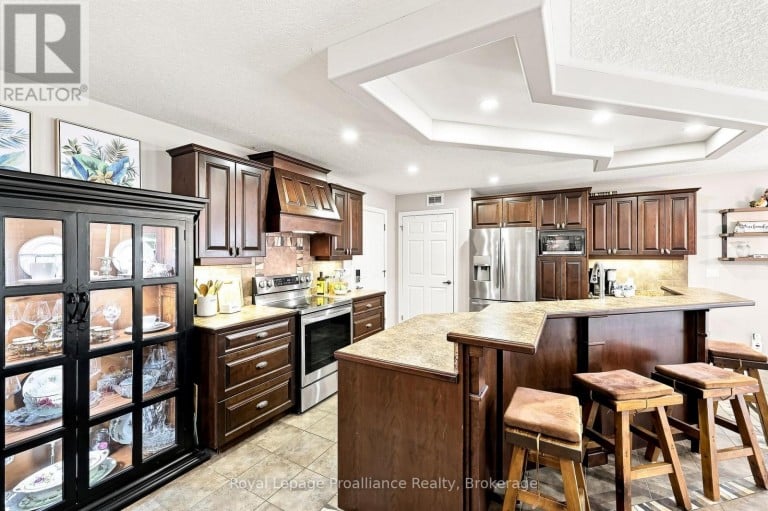 39 LAKEWOOD CRESCENT, Quinte West (Murray Ward), Ontario, K8V5P4