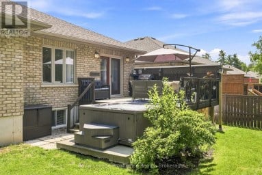 39 LAKEWOOD CRESCENT Quinte West (Murray Ward) Ontario photo 15