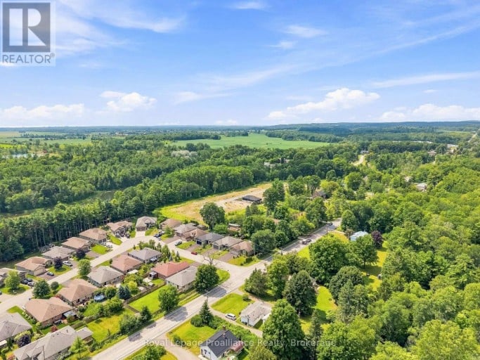 39 LAKEWOOD CRESCENT, Quinte West (Murray Ward), Ontario, K8V5P4