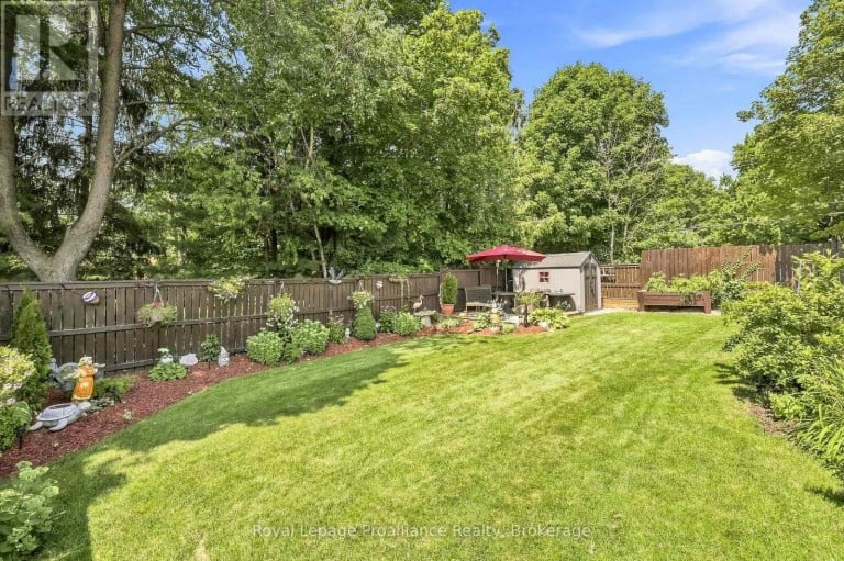 39 LAKEWOOD CRESCENT, Quinte West (Murray Ward), Ontario, K8V5P4