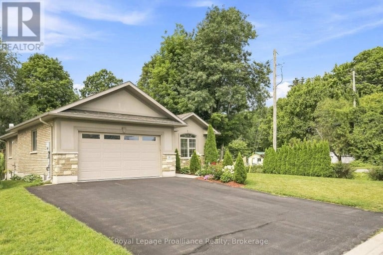 39 LAKEWOOD CRESCENT, Quinte West (Murray Ward), Ontario, K8V5P4