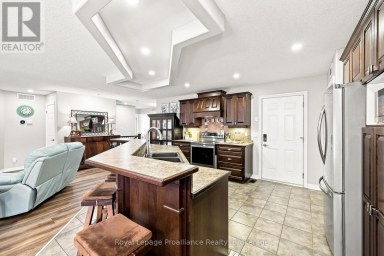 39 LAKEWOOD CRESCENT Quinte West (Murray Ward) Ontario photo 8