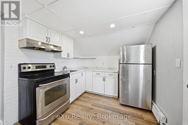 326 SIDNEY STREET, Quinte West (Trenton Ward), Ontario, K8V2T9
