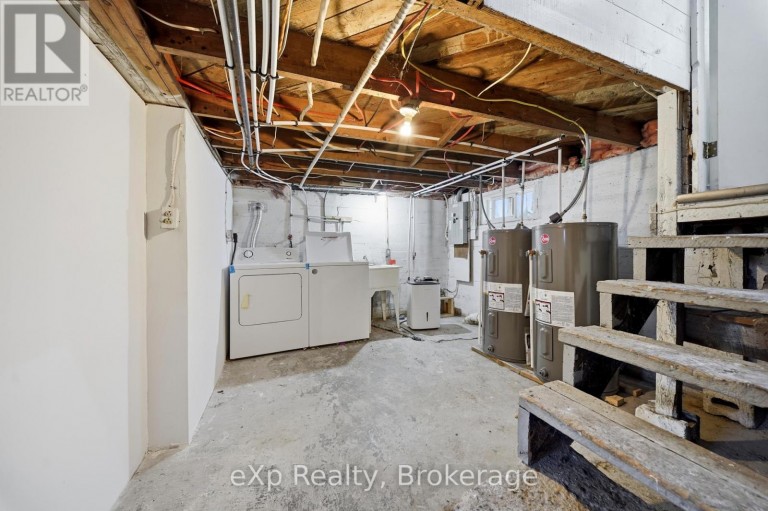326 SIDNEY STREET, Quinte West (Trenton Ward), Ontario, K8V2T9