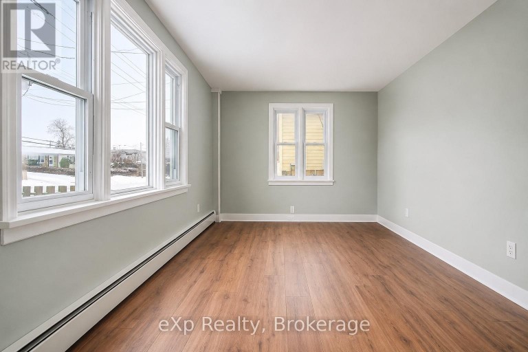 326 SIDNEY STREET, Quinte West (Trenton Ward), Ontario, K8V2T9