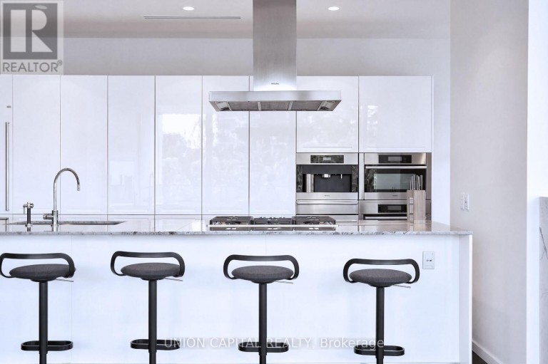 5508 - 180 UNIVERSITY AVENUE, Toronto (Bay Street Corridor), Ontario, M5H0A2