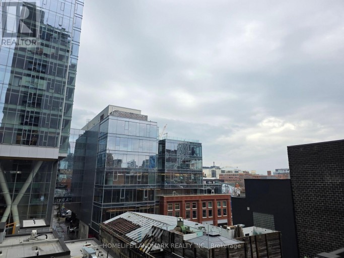 605 - 330 RICHMOND STREET W, Toronto (Waterfront Communities), Ontario, M5V0M4