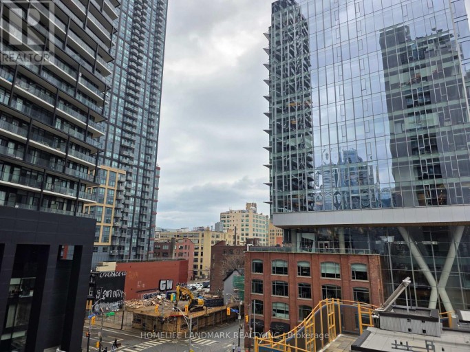 605 - 330 RICHMOND STREET W, Toronto (Waterfront Communities), Ontario, M5V0M4