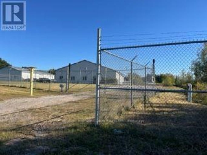 26 TAYLOR BOULEVARD E, Scugog (Port Perry), Ontario, L9L1B2