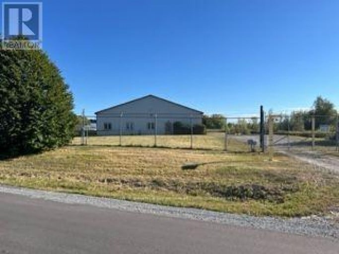 26 TAYLOR BOULEVARD E, Scugog (Port Perry), Ontario, L9L1B2