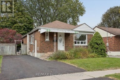 315 CADILLAC AVENUE S Oshawa (Central) Ontario photo 1