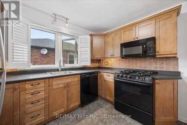 315 CADILLAC AVENUE S Oshawa (Central) Ontario photo 3