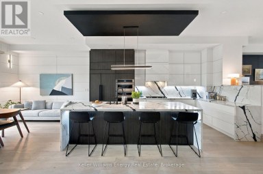 17 WALFORD ROAD Toronto (Kingsway South) Ontario photo 10