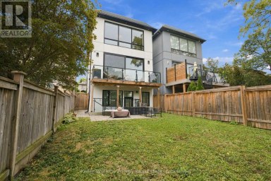 17 WALFORD ROAD Toronto (Kingsway South) Ontario photo 39