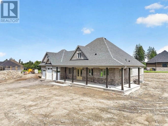 8 CAMERON COURT, Cavan Monaghan, Ontario, L0A1C0