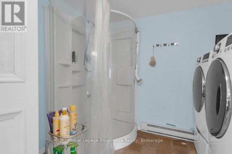 369 5TH CONCESSION RD S ROAD, Addington Highlands (Addington Highlands), Ontario, K0H1P0