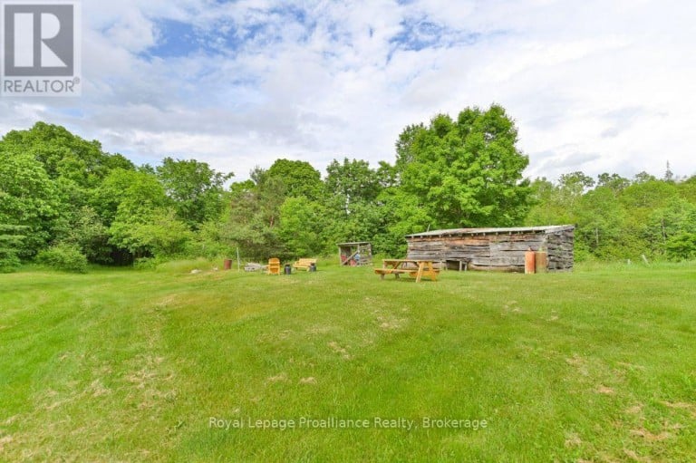 369 5TH CONCESSION RD S ROAD, Addington Highlands (Addington Highlands), Ontario, K0H1P0