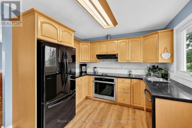 222 LORNEVILLE ROAD Kawartha Lakes (Woodville) Ontario photo 17