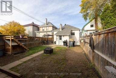 322 OGDEN STREET Thunder Bay (East End) Ontario photo 22