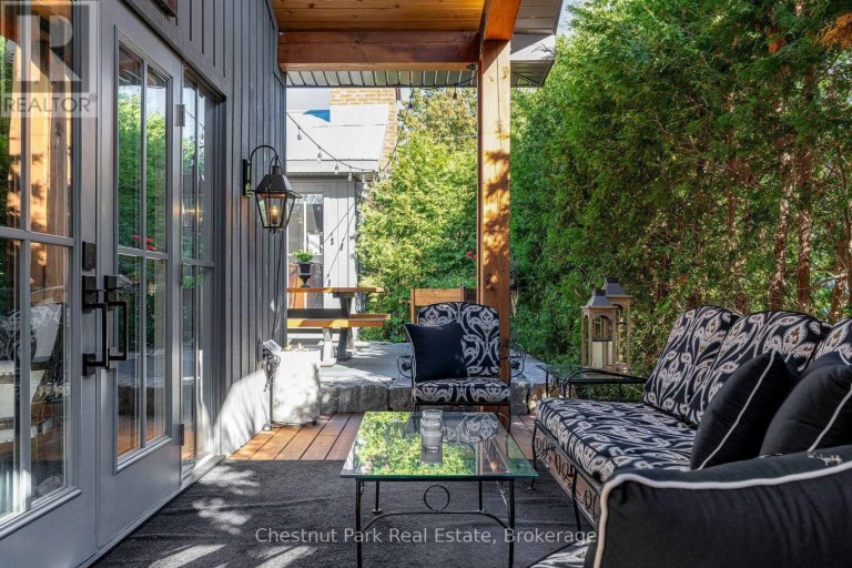 21 ELIZABETH STREET E, Clearview (Creemore), Ontario, L0M1G0