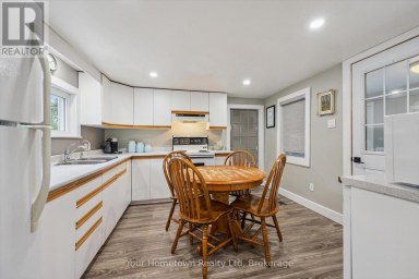 320 GARAFRAXA STREET E Centre Wellington (Fergus) Ontario photo 13
