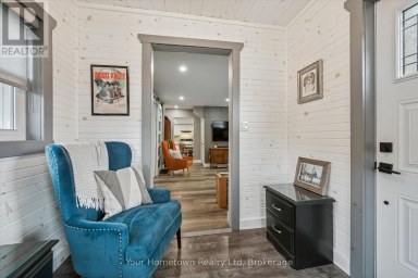 320 GARAFRAXA STREET E Centre Wellington (Fergus) Ontario photo 6