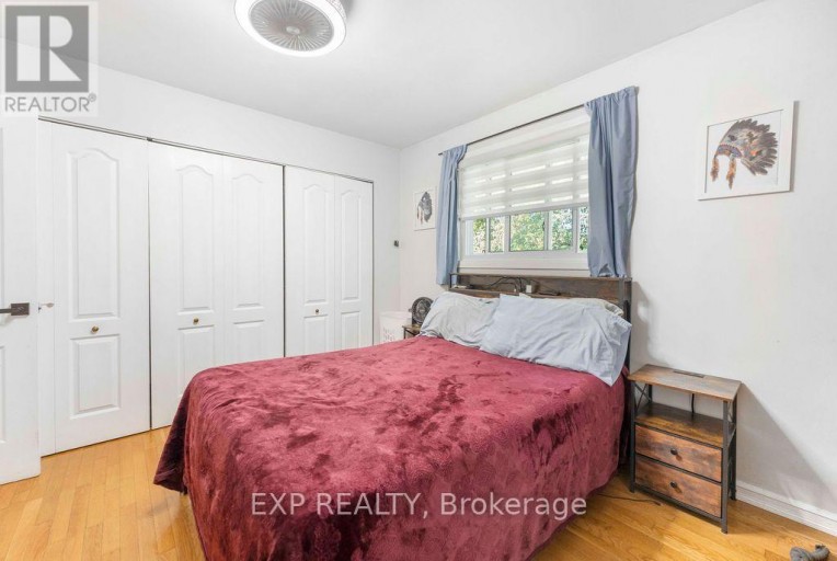 167 SINCLAIR AVENUE, Oshawa (Vanier), Ontario, L1J1W1