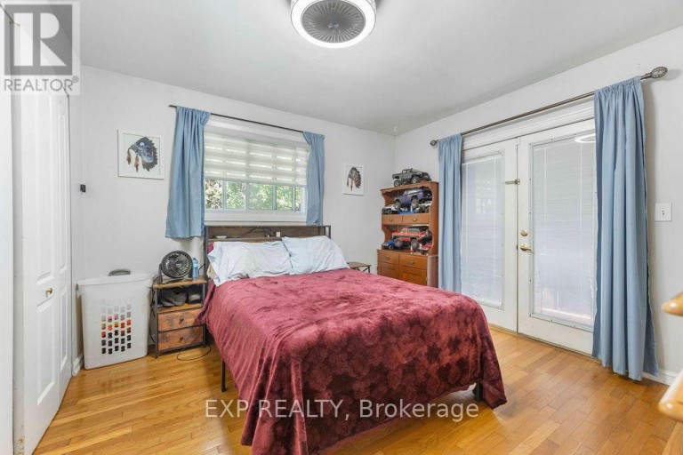 167 SINCLAIR AVENUE, Oshawa (Vanier), Ontario, L1J1W1