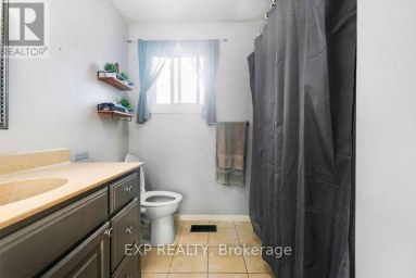 167 SINCLAIR AVENUE Oshawa (Vanier) Ontario photo 18