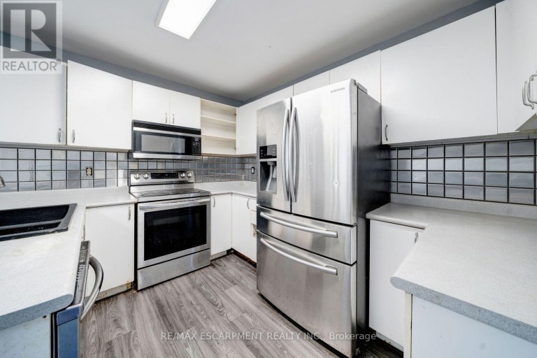 1944 APPLEWOOD AVENUE, Innisfil (Alcona), Ontario, L9S1W3