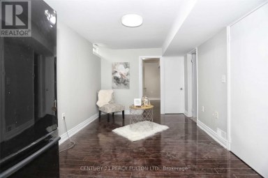 9 VALLEYPARK CRESCENT Brampton (Fletcher's Meadow) Ontario photo 26