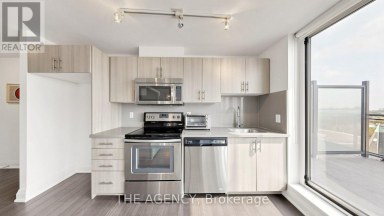 605 - 16 MCADAM AVENUE Toronto (Yorkdale-Glen Park) Ontario photo 17