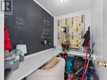 4 EVELYN WIGGINS DRIVE Toronto (York University Heights) Ontario photo 18
