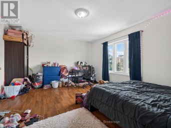 4 EVELYN WIGGINS DRIVE Toronto (York University Heights) Ontario photo 22