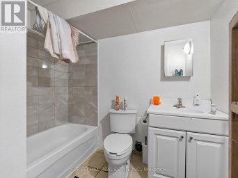 4 EVELYN WIGGINS DRIVE Toronto (York University Heights) Ontario photo 37