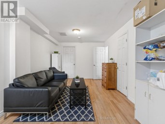4 EVELYN WIGGINS DRIVE Toronto (York University Heights) Ontario photo 39