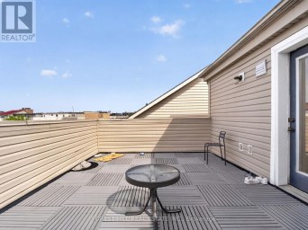 4 EVELYN WIGGINS DRIVE Toronto (York University Heights) Ontario photo 44