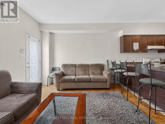4 EVELYN WIGGINS DRIVE Toronto (York University Heights) Ontario photo 5