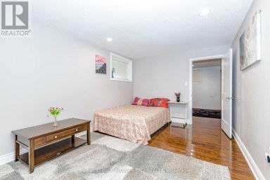 1937 JUBILEE CRESCENT London North (North E) Ontario photo 42