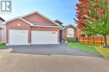 2 BEVAN DRIVE Belleville (Thurlow Ward) Ontario photo 2